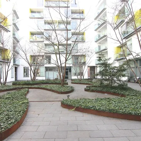 Cool 1-bed In Fantastic Osterbro Location Couette-café